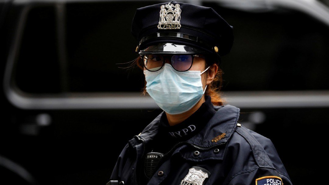 policia-nueva-york-coronavirus-reuters.jpg