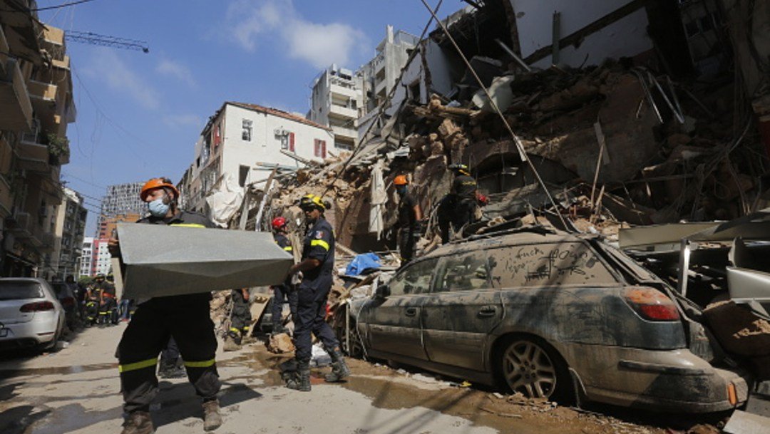 detienen-a-16-funcionarios-en-el-libano-tras-explosion-en-beirut.jpg