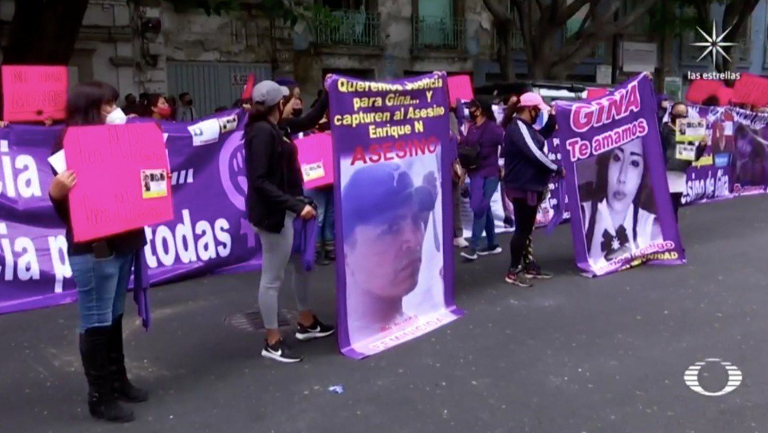 familiares-exigen-justicia-para-gina-joven-asesinada-en-ecatepec-por-su-expareja-foto-noticieros-televisa.jpg