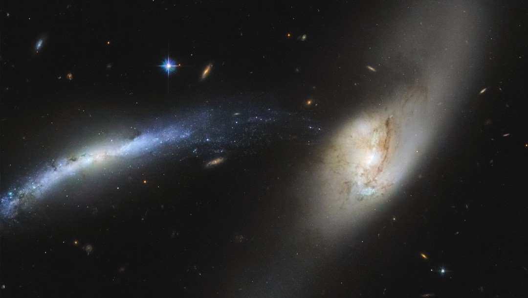 telescopio-hubble-observa-una-cascada-galactica.jpg