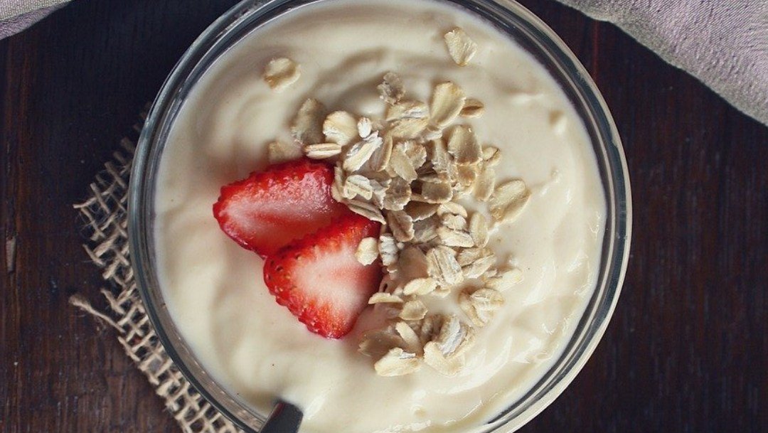 el-yogurt-los-huevos-y-pescados-grasos-son-fuente-de-vitamina-d-pixabay.jpg