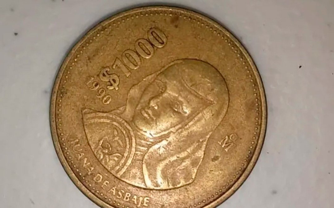 moneda-antigua-de-sor-juana-esta-en-venta-por-20-mil-pesos-en-internet.jpg