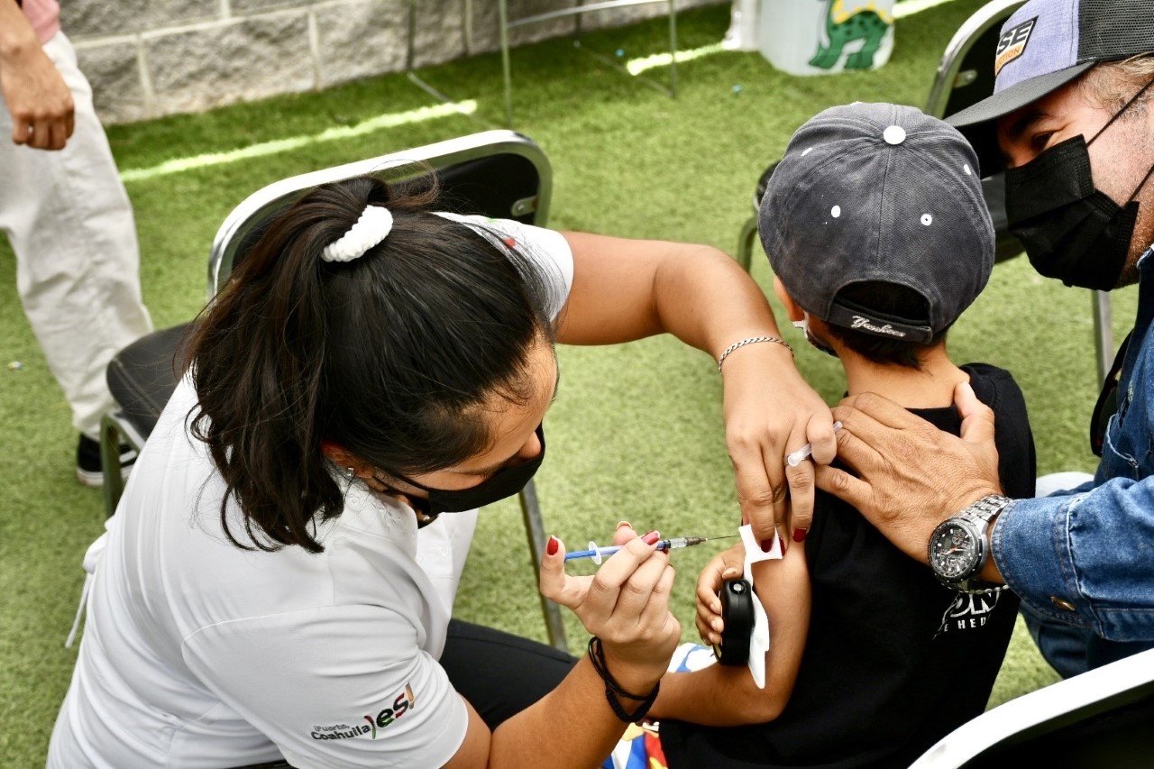 Han-sido-inmunizados-mas-de-8-mil-menores-contra-el-COVID-19-en-Ramos-Arizpe-.jpg
