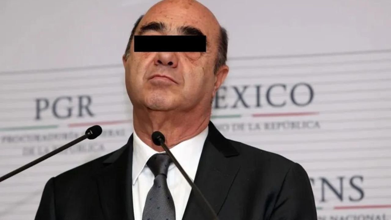 Murillo-karam-tortura-audiencia-ayotzinapa.jpg