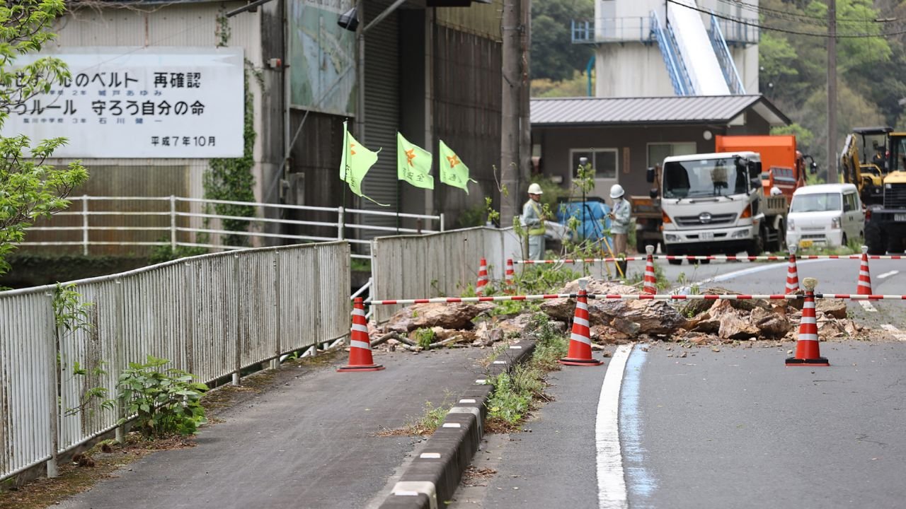 terremoto-de-magnitud-7-1-golpea-japon-y-provoca-danos-menores.jpg