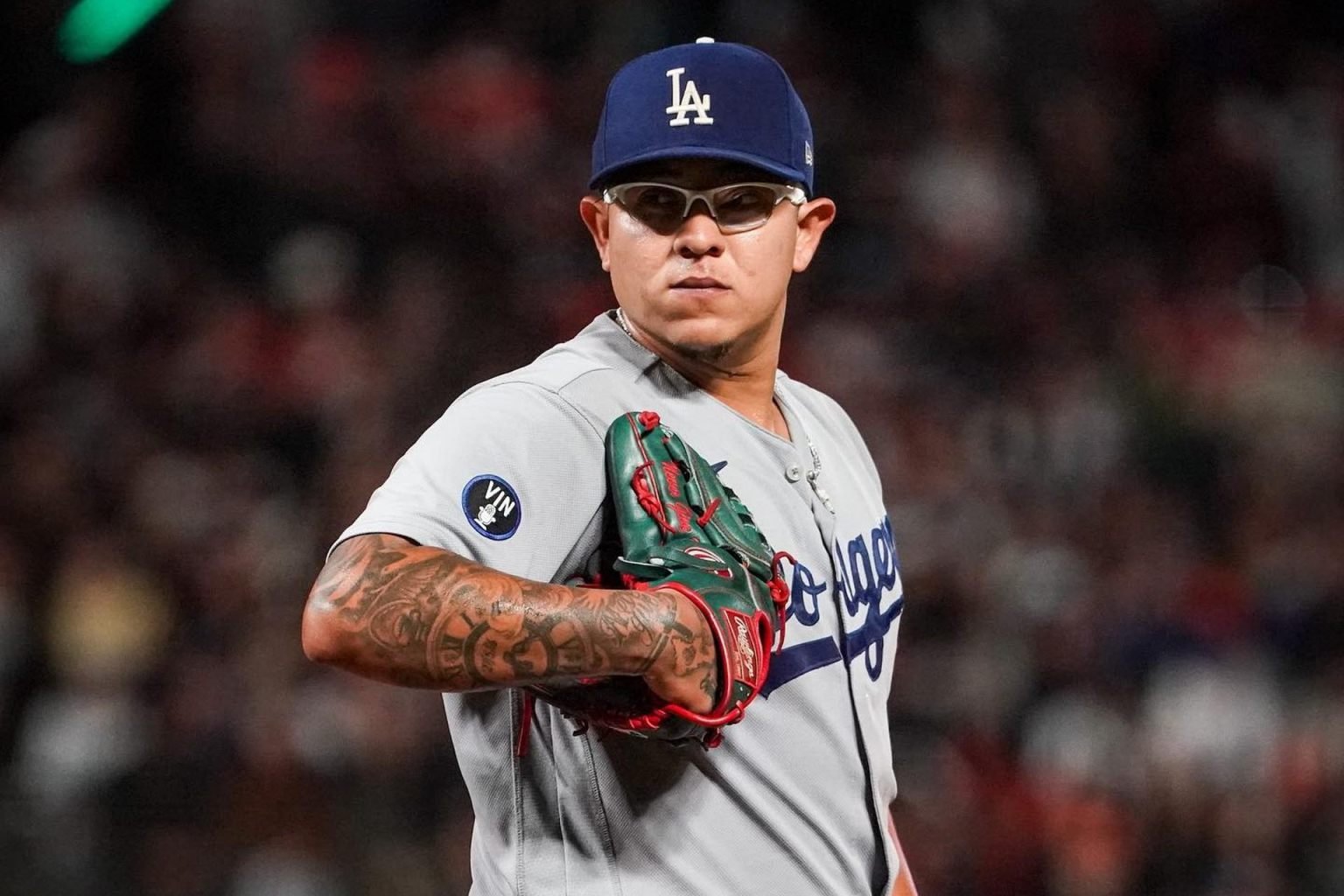 julio-urias.jpg