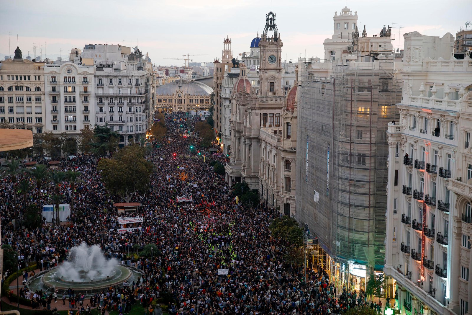 valencia-espana-manifestaciones-inundaciones-dana.jpg