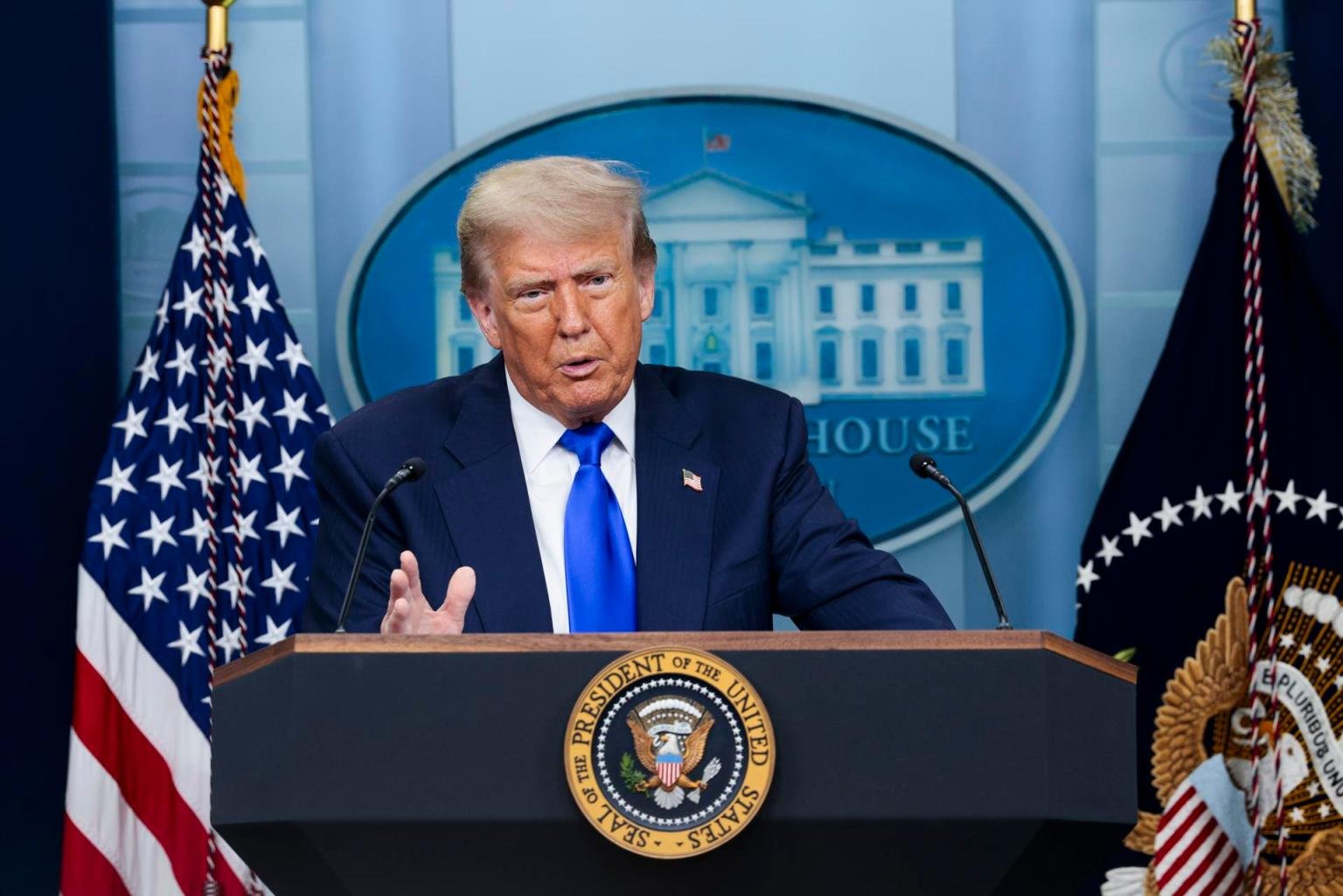 donald-trump-fondos-organizaciones.jpg