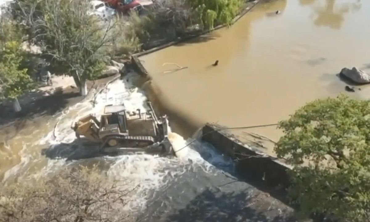 gobierno-recupera-agua-acaparada-ilegalmente-por-exgobernador-duarte-en-chihuahua-sheinbaum.jpg