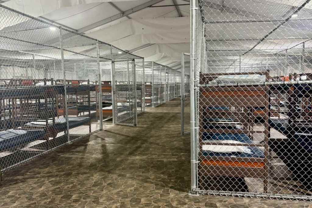 alligator-alcatraz-florida-migrantes-eeuu-1.jpg
