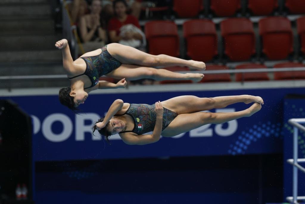 lia-mia-cueva-lobato.jpg