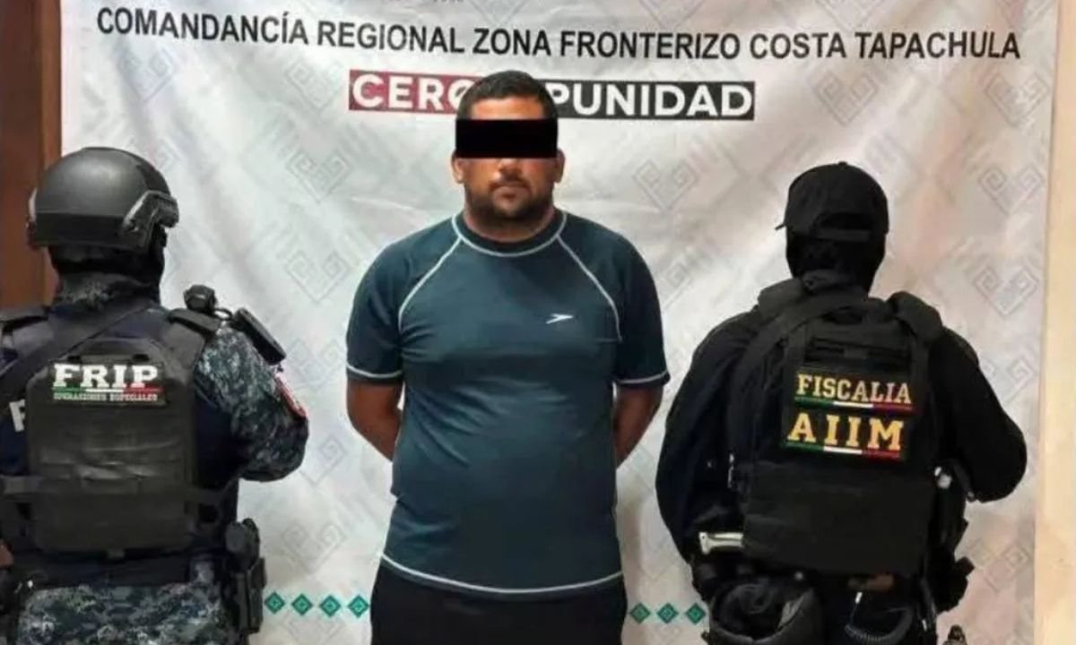 maestro-es-vinculado-a-proceso-por-presunto-acoso-sexual-denunciado-por-alumna-en-graduacion-en-chiapas.jpg