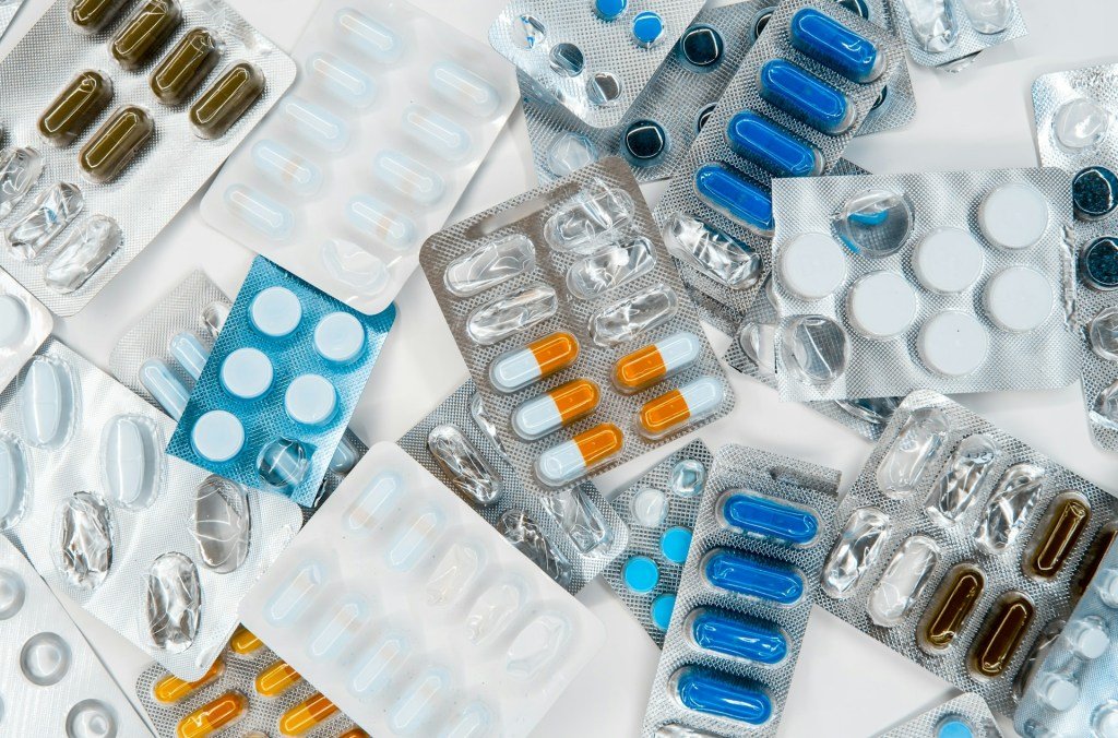 medicamentos-medicinas-sector-farmaceutico-farmaceuticas.jpg