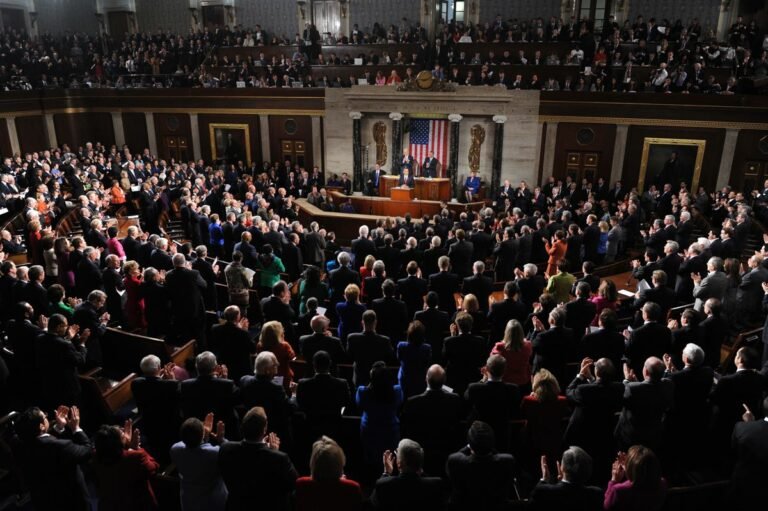 cierre-parcial-del-gobierno-federal-de-eeuu-por-falta-de-acuerdo-en-el-congreso-768x511-1.jpg
