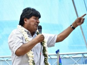 Ministro de Bolivia acusa a Evo Morales de disparar y herir a un agente para evitar puesto de control